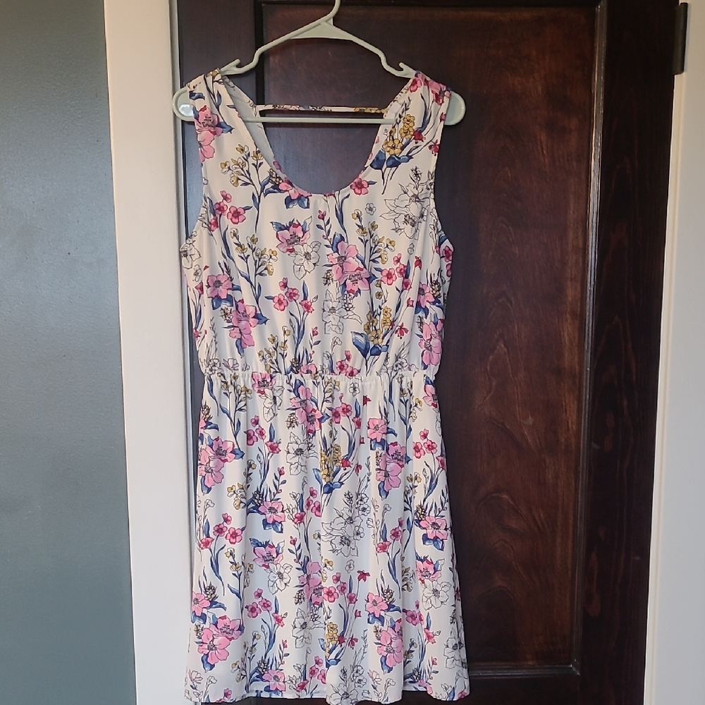 DR2 Floral Midi Dress in White with Pink & Blue Flowers